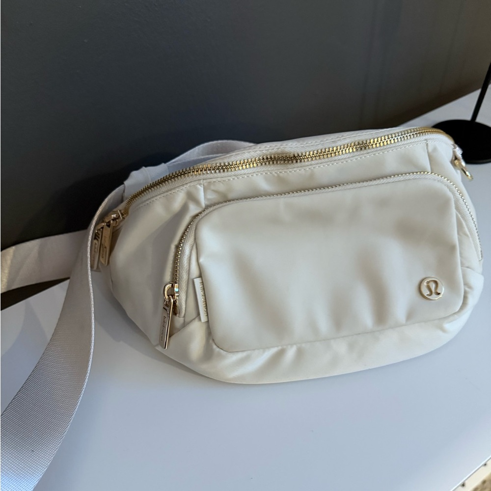 Lululemon Large Belt Bag